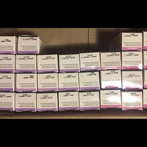 Luminous & Matte wear liquid foundation